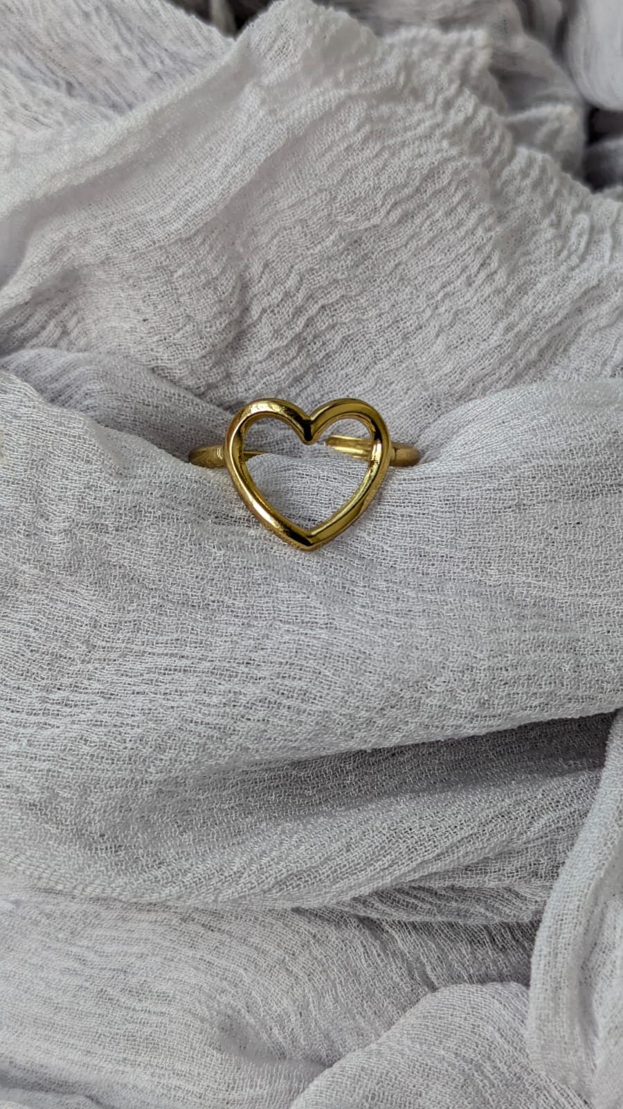 Elegant Golden Heart Ring — image 1