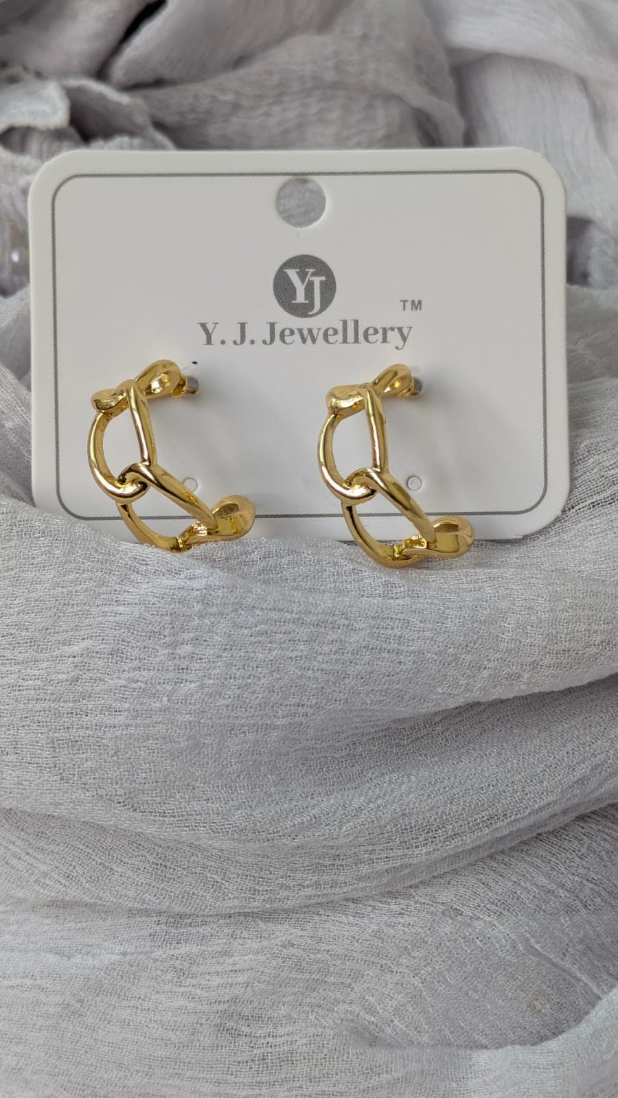 Stylish Chain Link Earrings for Modern Elegance — image 1