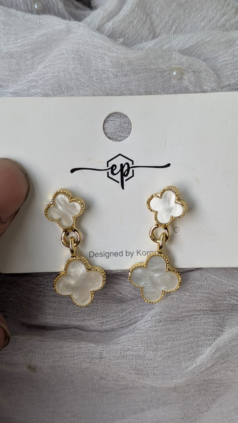 Clover Drop Earrings — image 1