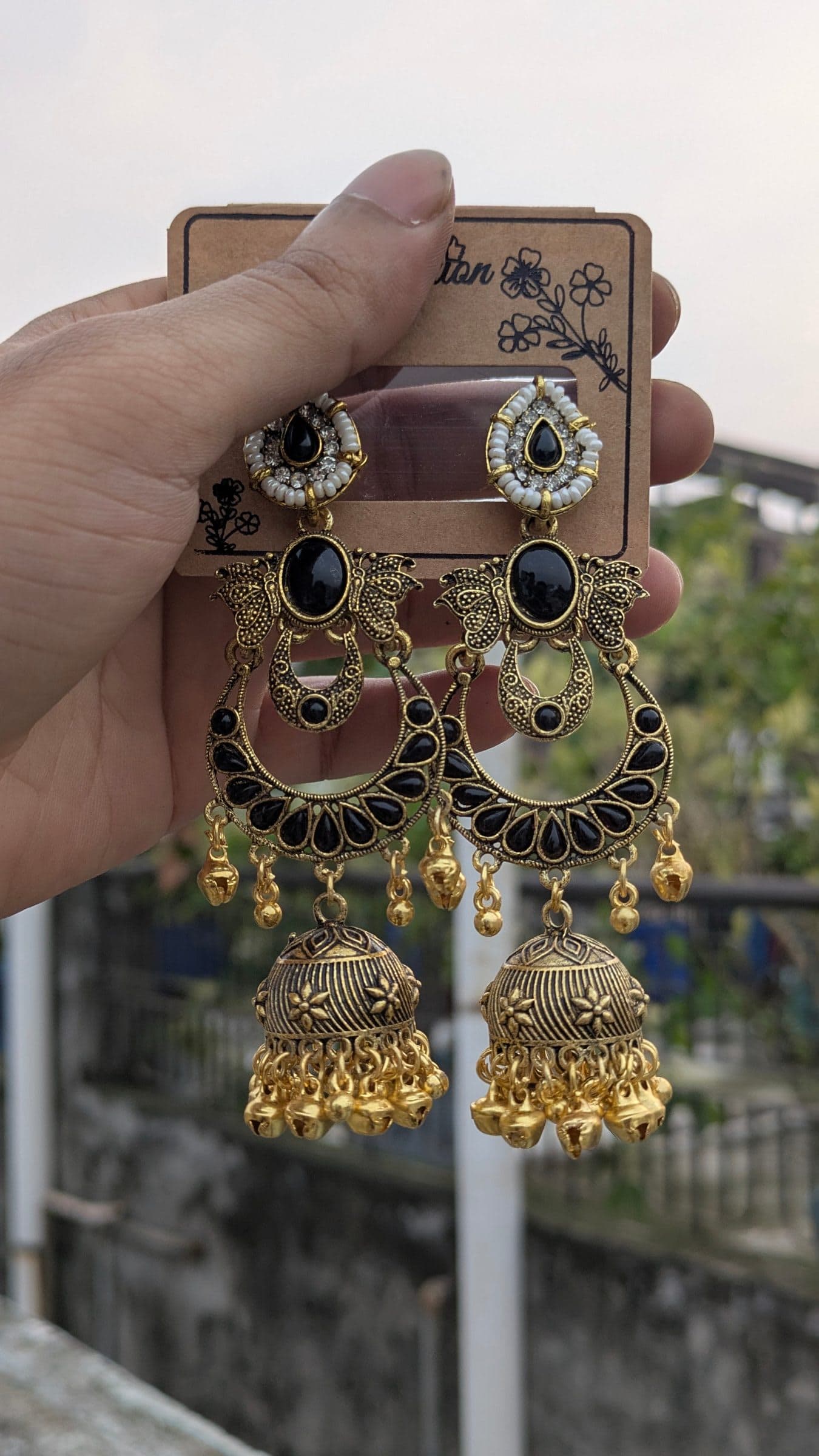 Traditional Kashmiri Jhumka Earrings - Handcrafted Elegance — image 1