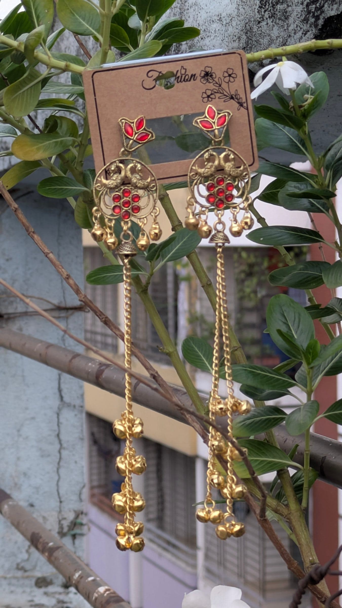 Traditional Kashmiri Jhumka Earrings for Elegant Style — image 1